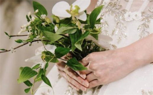 四胞胎名字(四胞胎名字连在一起成语,寓意深远)