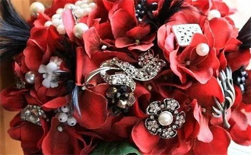 八字命重是怎么看出来的(八字命重是怎么看出来的呢)